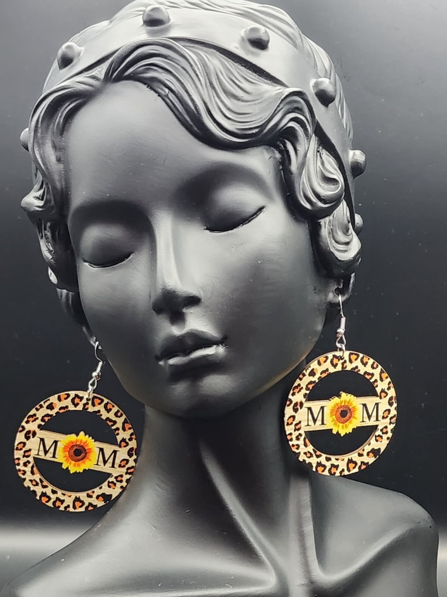 MOM Dangling Earings