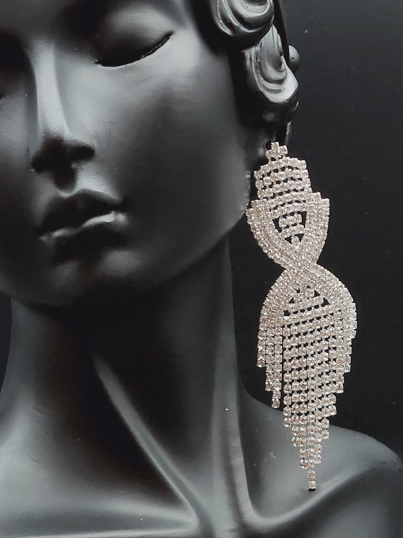 Elgance Shimmer Earings