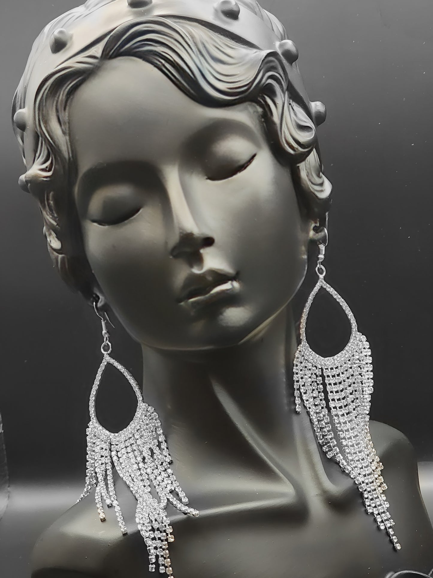 Drop dangling Earrings