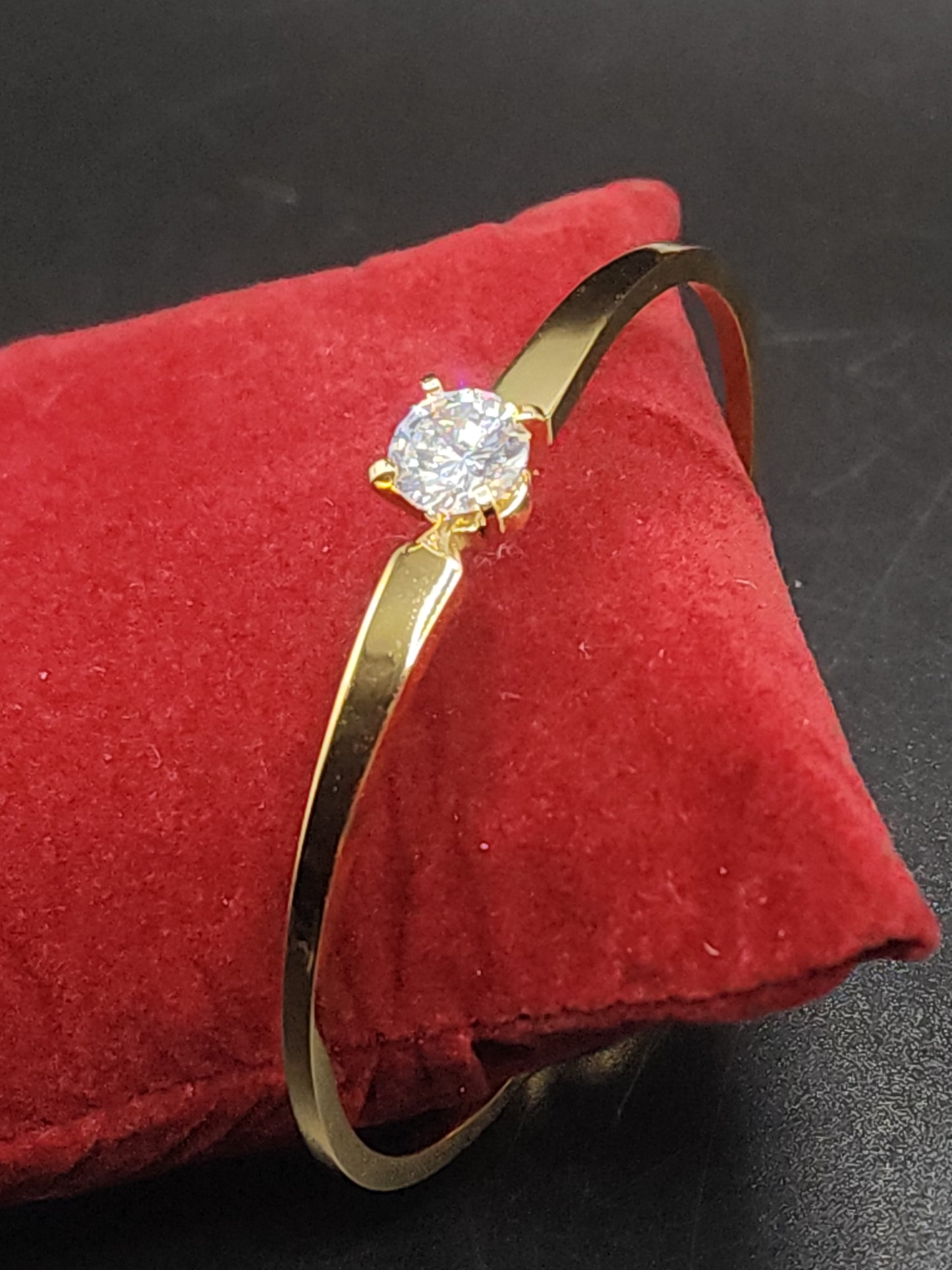 ✨ PSK ELEGANCE Solitaire Crystal Minimal Gold Bracelet ✨