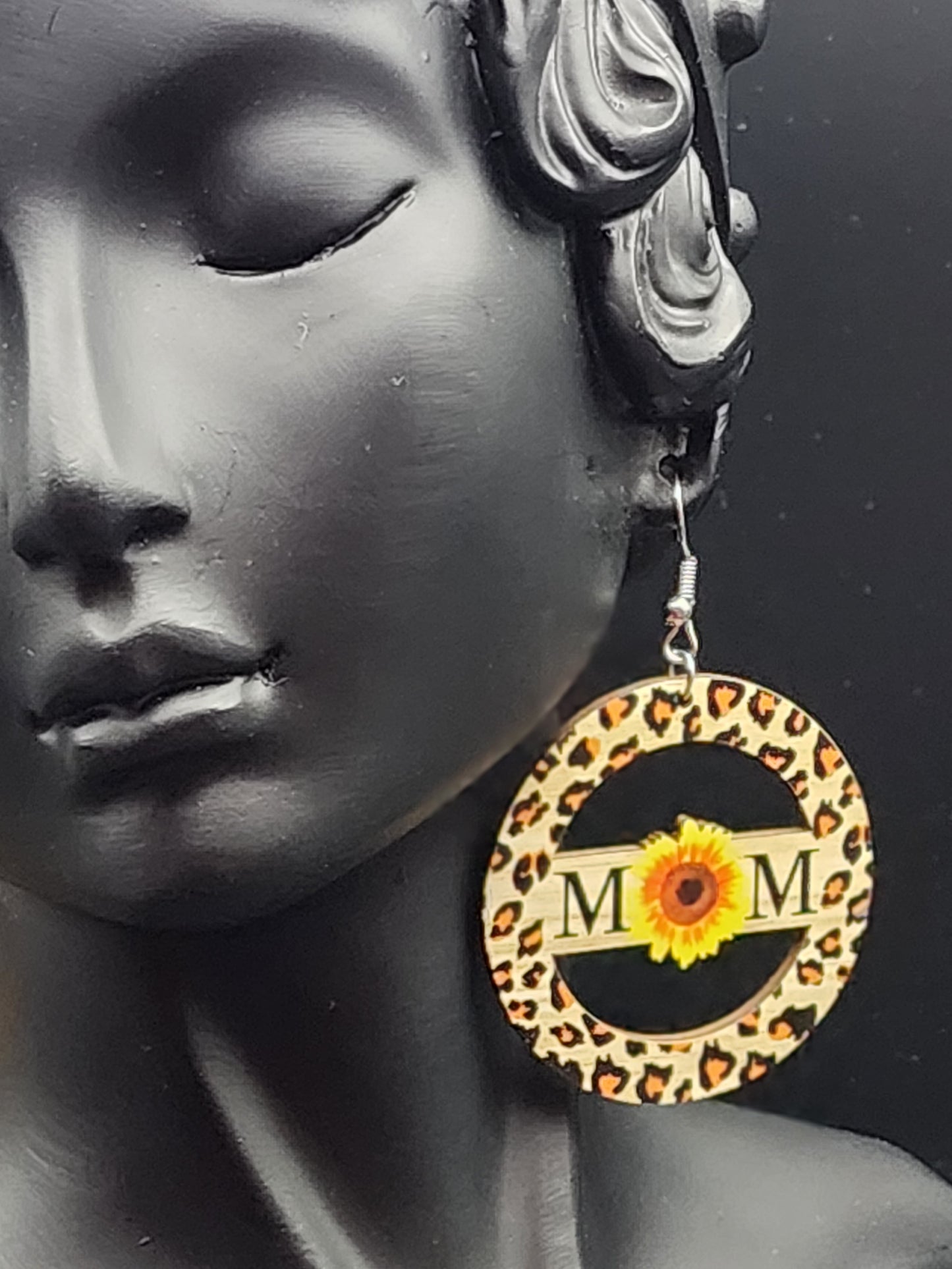 MOM Dangling Earings