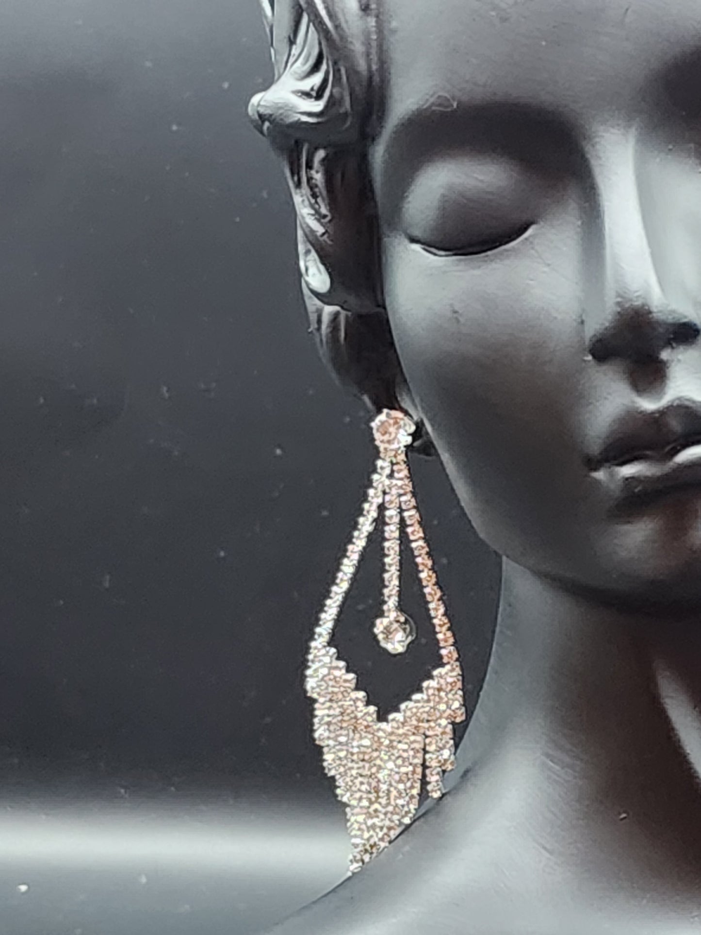 Type: Earrings • Stone: Austrian Stone • Material: Zinc Alloy •