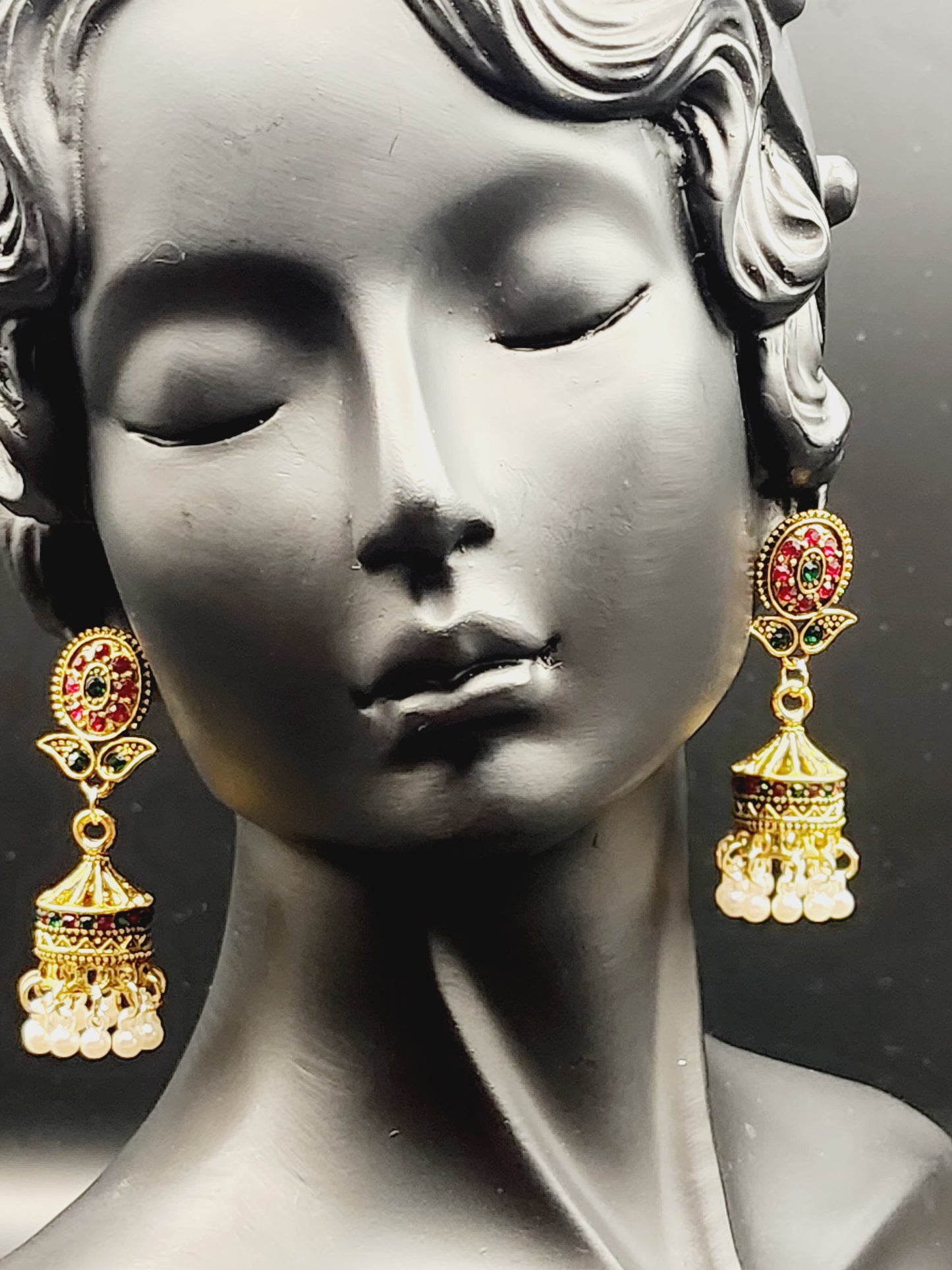 Gold tone Flower red and green stone  Earing
