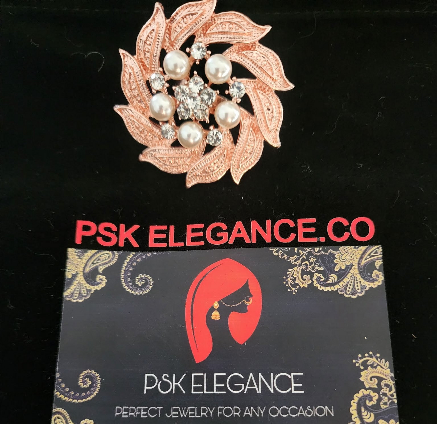 Jewelry isn't just for special days—it's an everyday vibe! ✨ Say goodbye to irritation and hello to style with Pskelegance.co. #EverydayElegance #HypoallergenicJewelry #StyleUpgrade