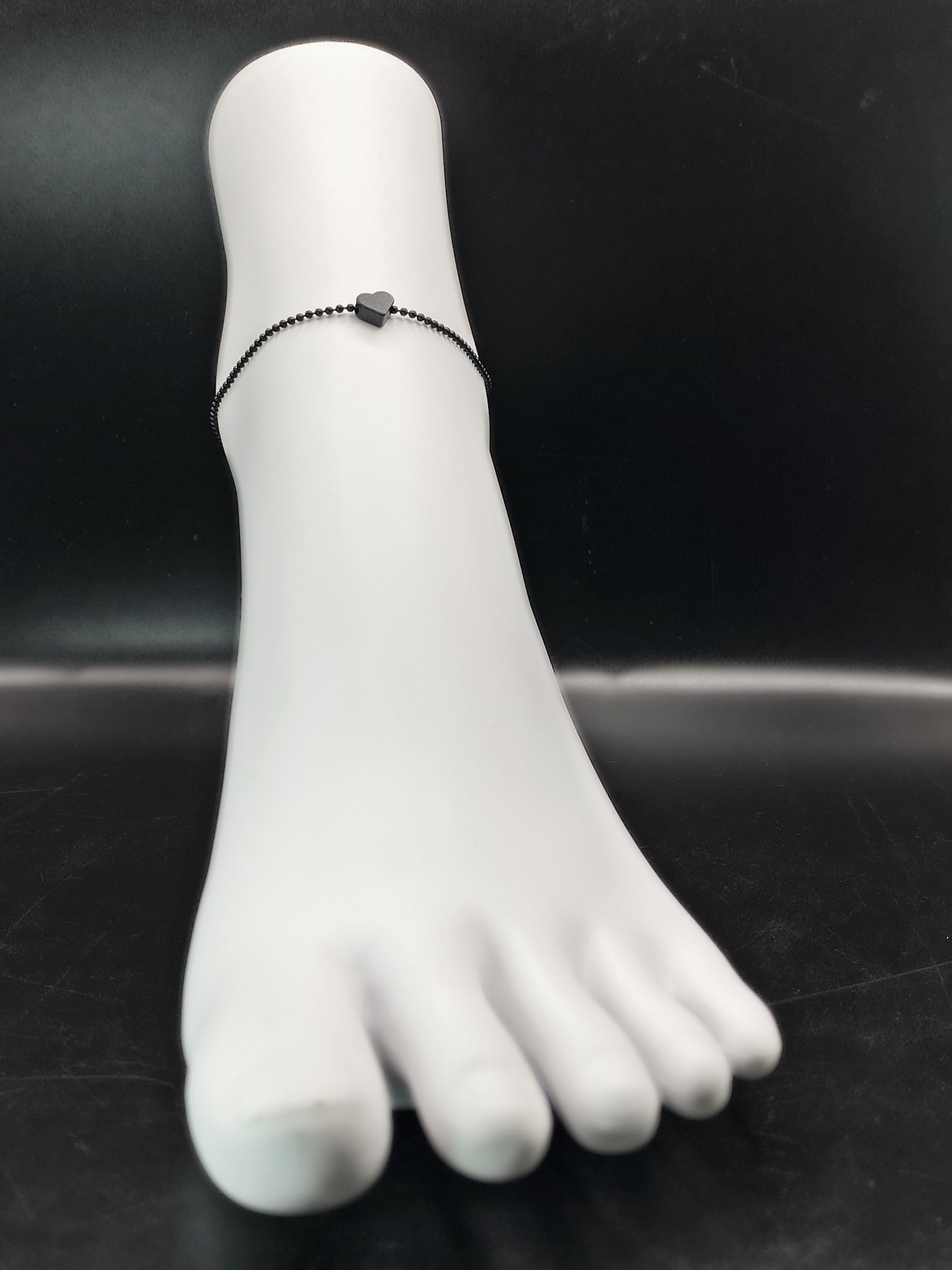 Bold Heart Anklet