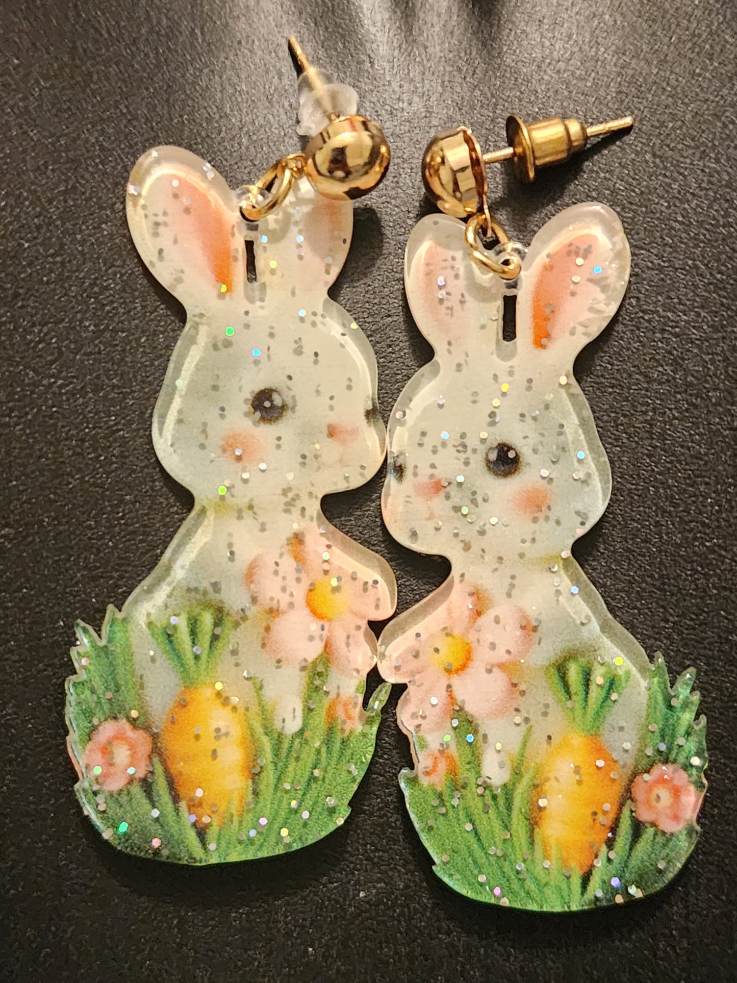 Vibrant earrings for the Spring collection.