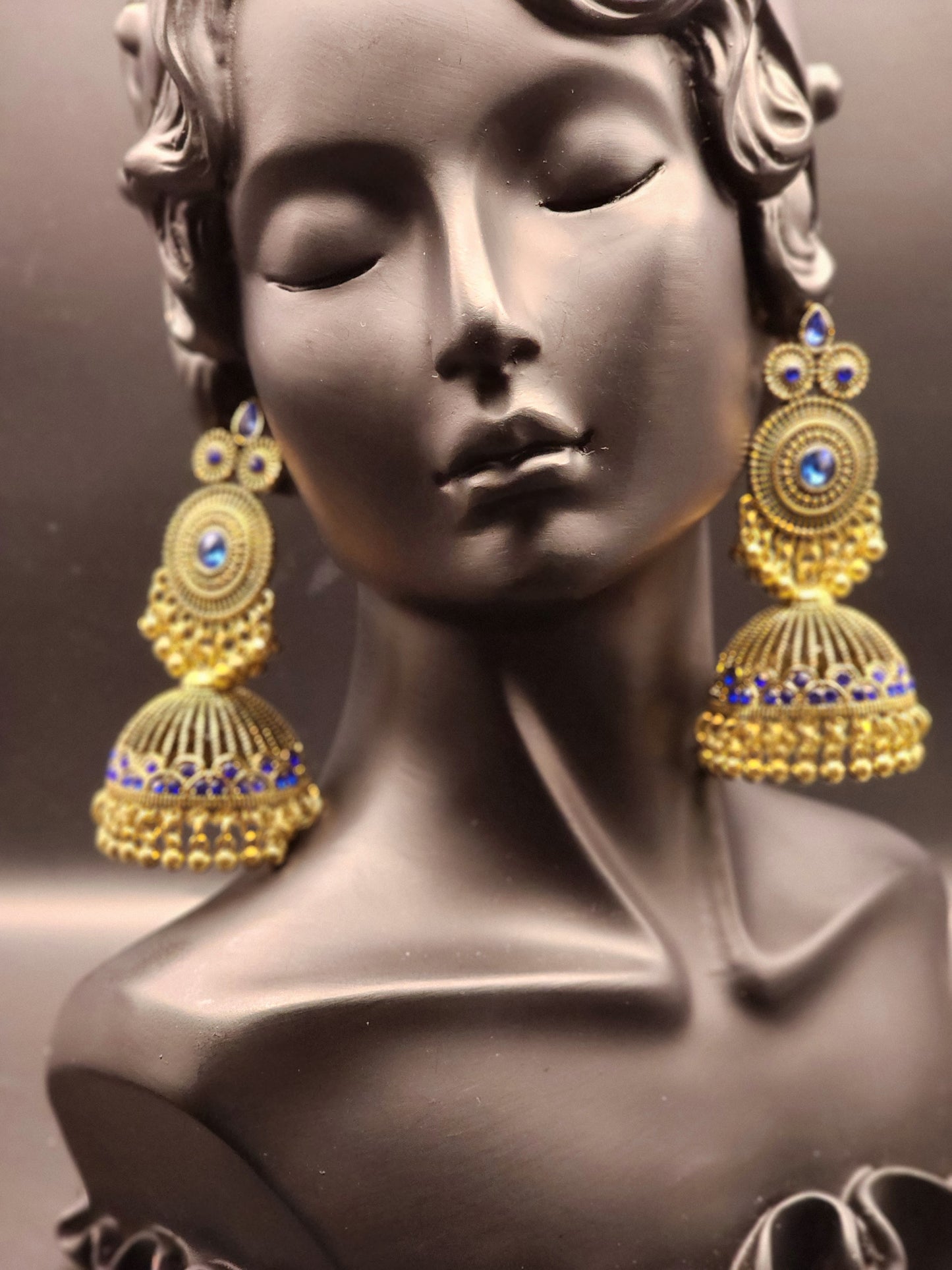 Glamourous Starry Pearl Dangles