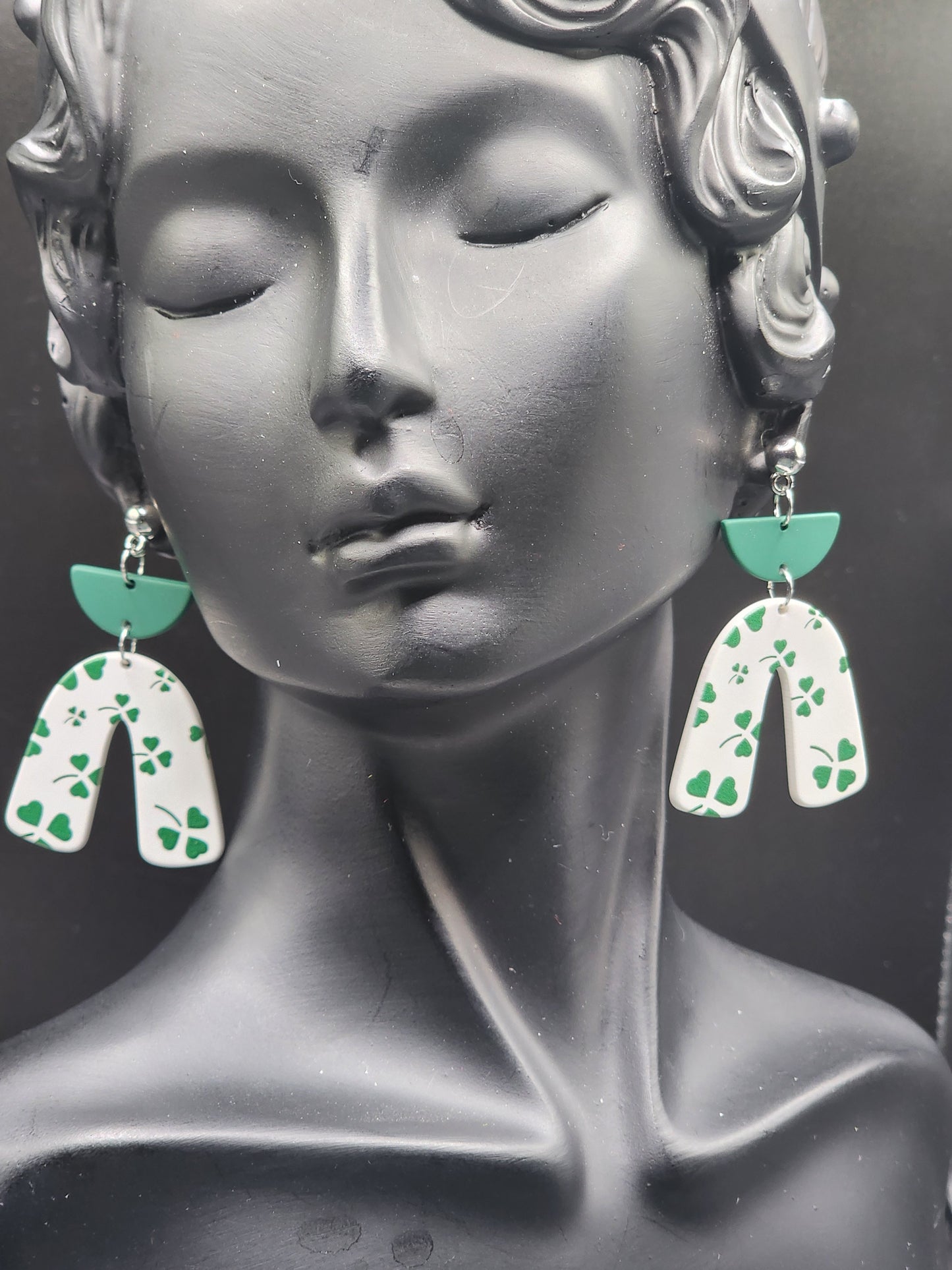🍀✨ Lucky Vibes Only – PSK ELEGANCE ✨🍀