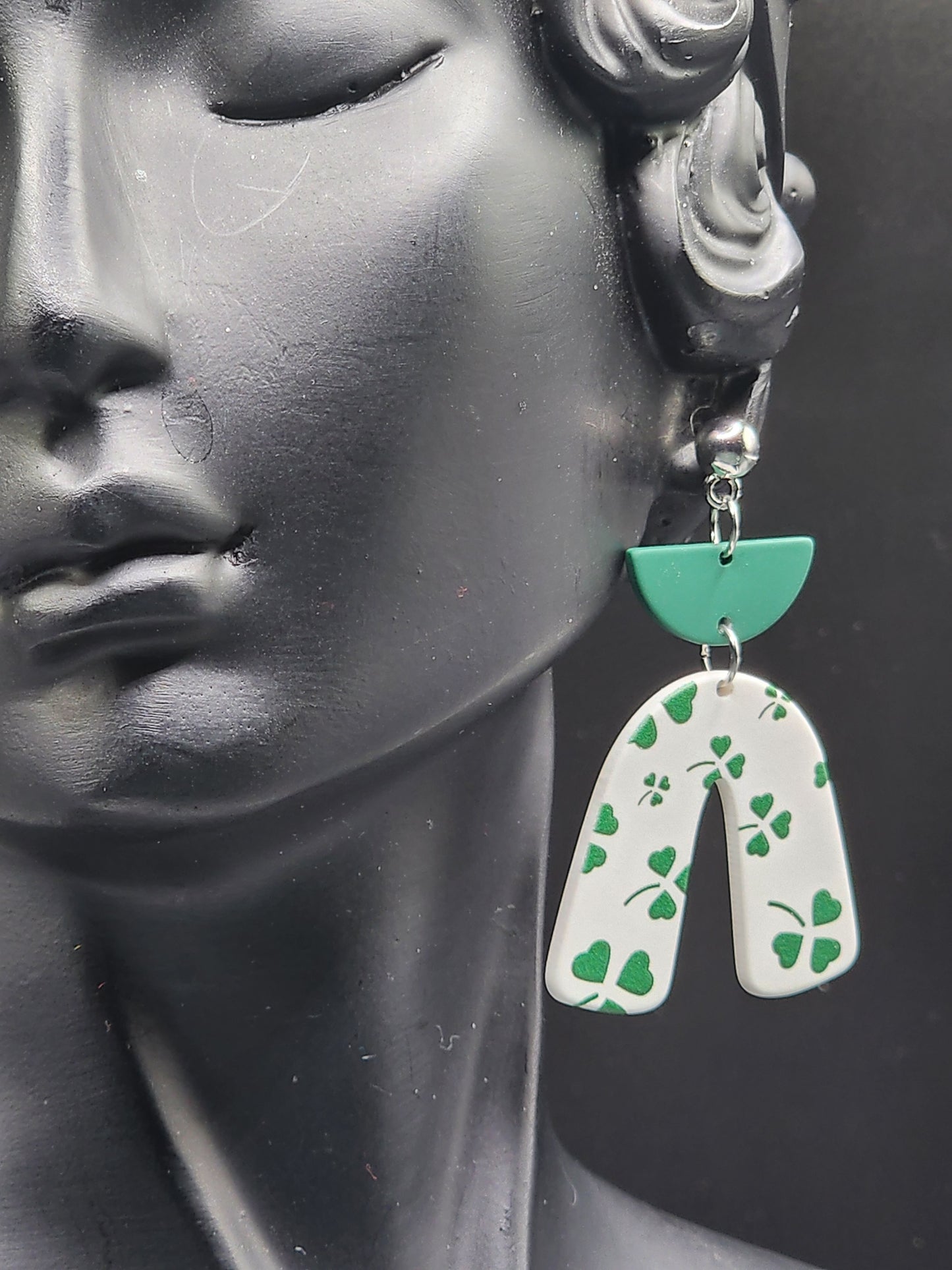 🍀✨ Lucky Vibes Only – PSK ELEGANCE ✨🍀