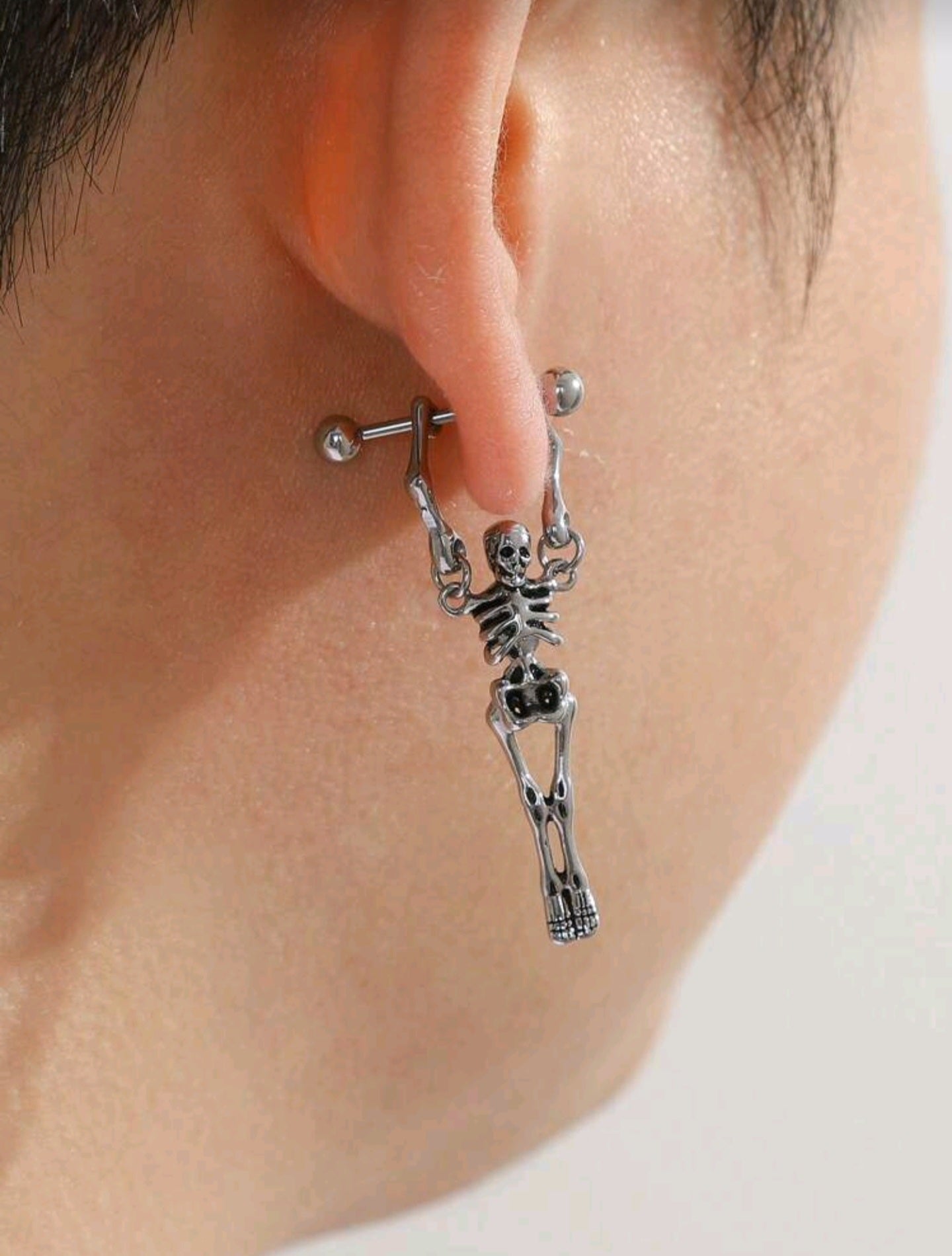 Elevate your style with our stunning men's jewelry