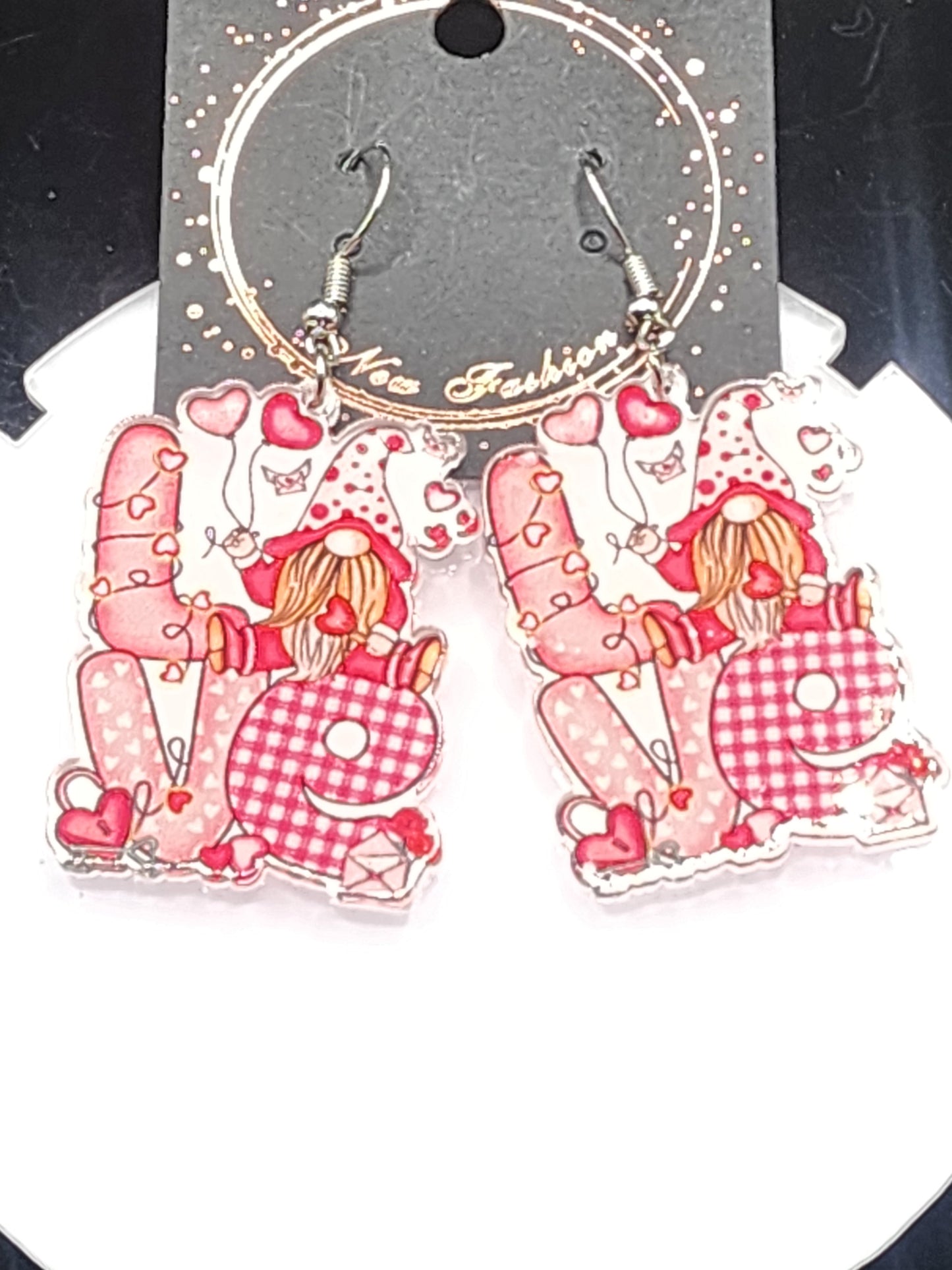 Love Heart Dangling Earrings – Cute  Glitter & Valentine Statement Jewelry