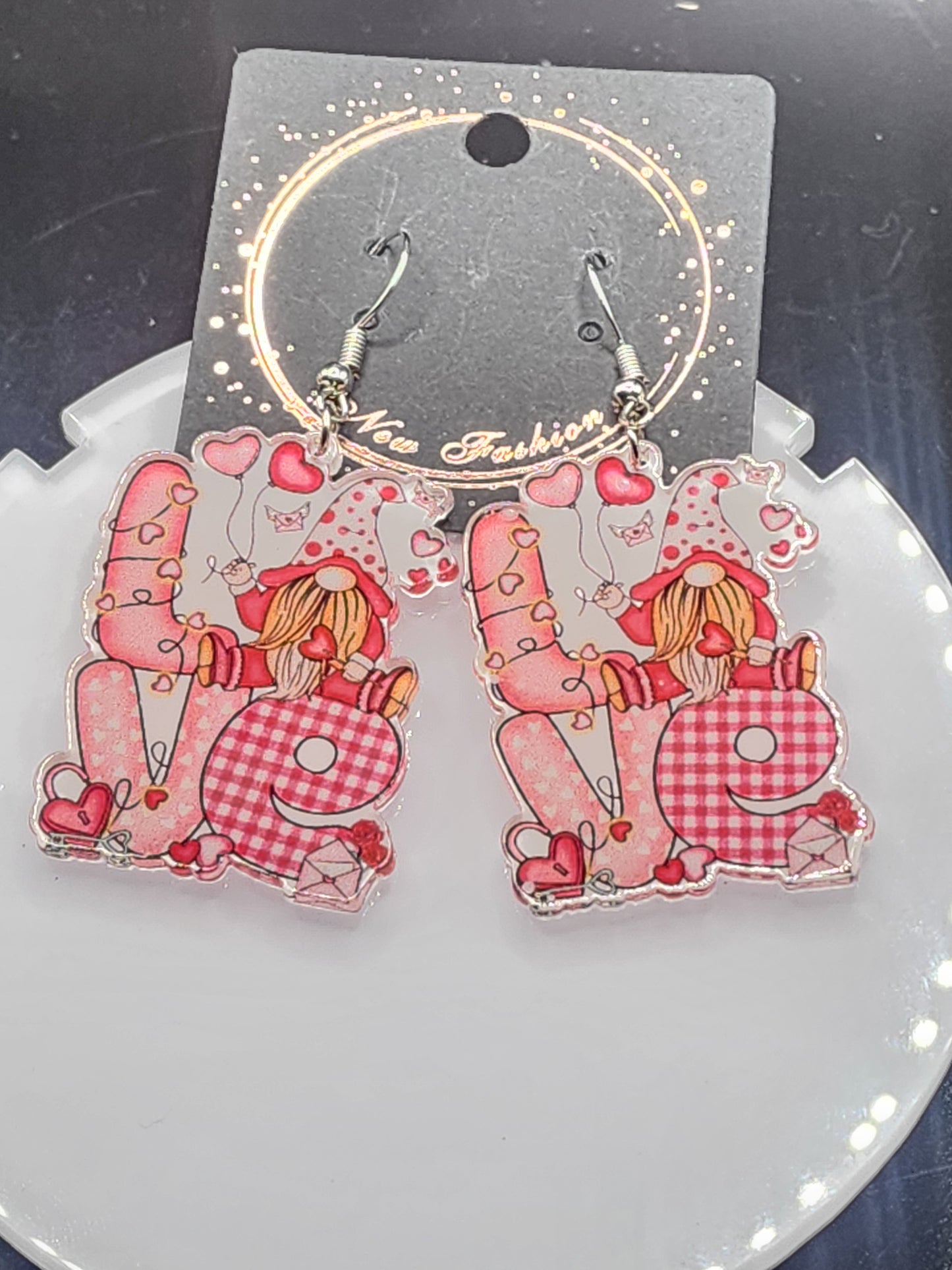 Love Heart Dangling Earrings – Cute  Glitter & Valentine Statement Jewelry