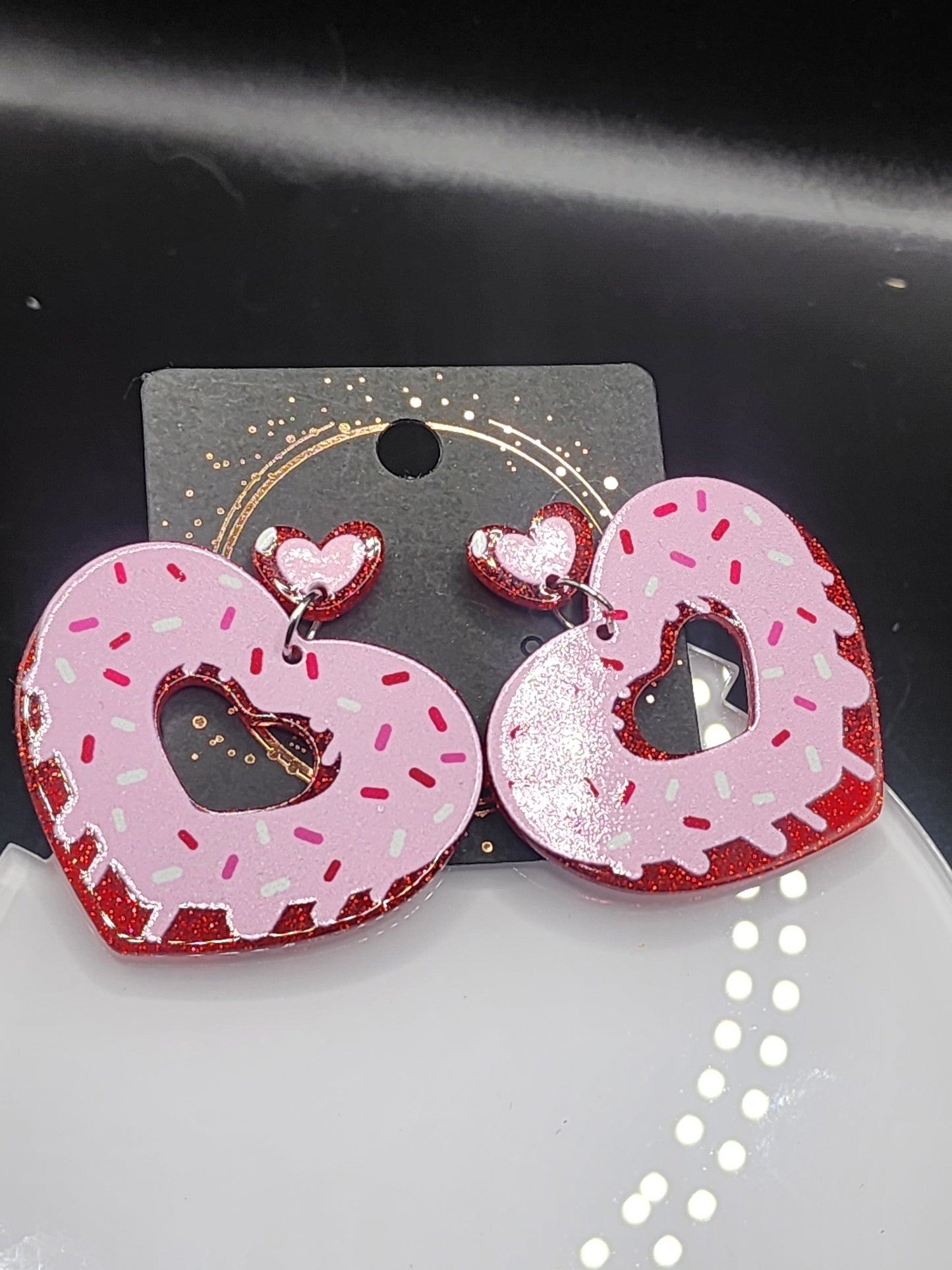 Love Heart Dangling Earrings – Cute  Glitter & Valentine Statement Jewelry