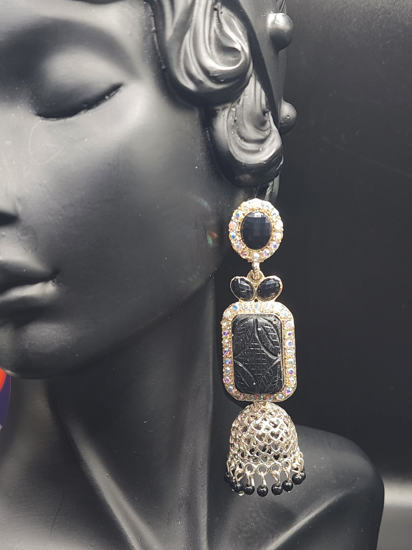 Earings jhumka
