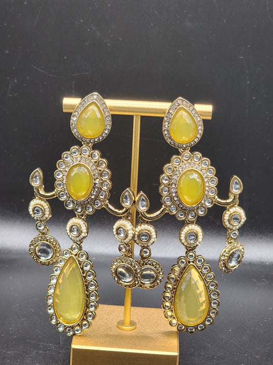 Golden Yellow Kundan Earrings 💛