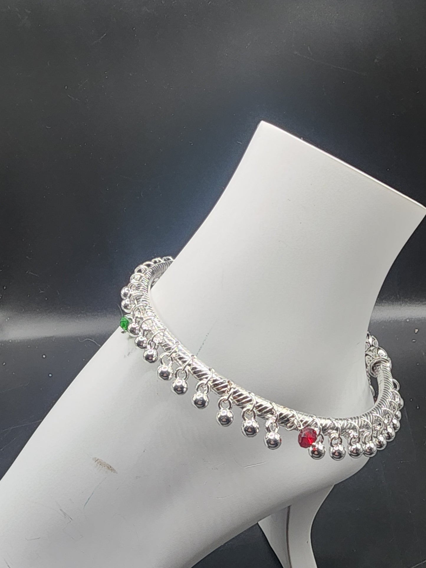 Silver Ghungroo Anklet – Traditional Indian Payal with Bell Charms