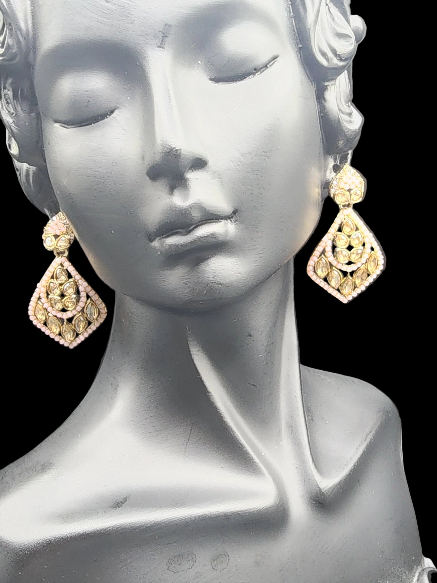 Blush Pink Kundan Drop Earrings – Elegant Everyday Luxe