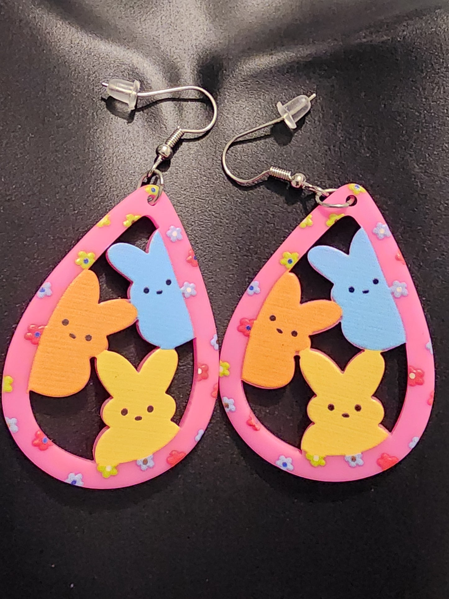 Vibrant earrings for the Spring collection.