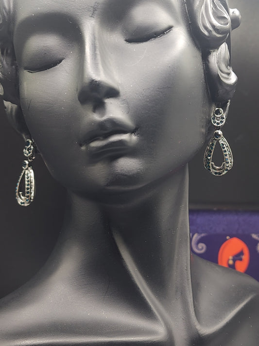 Sapphire Drop Earrings – PSK ELEGANCE ✨💙