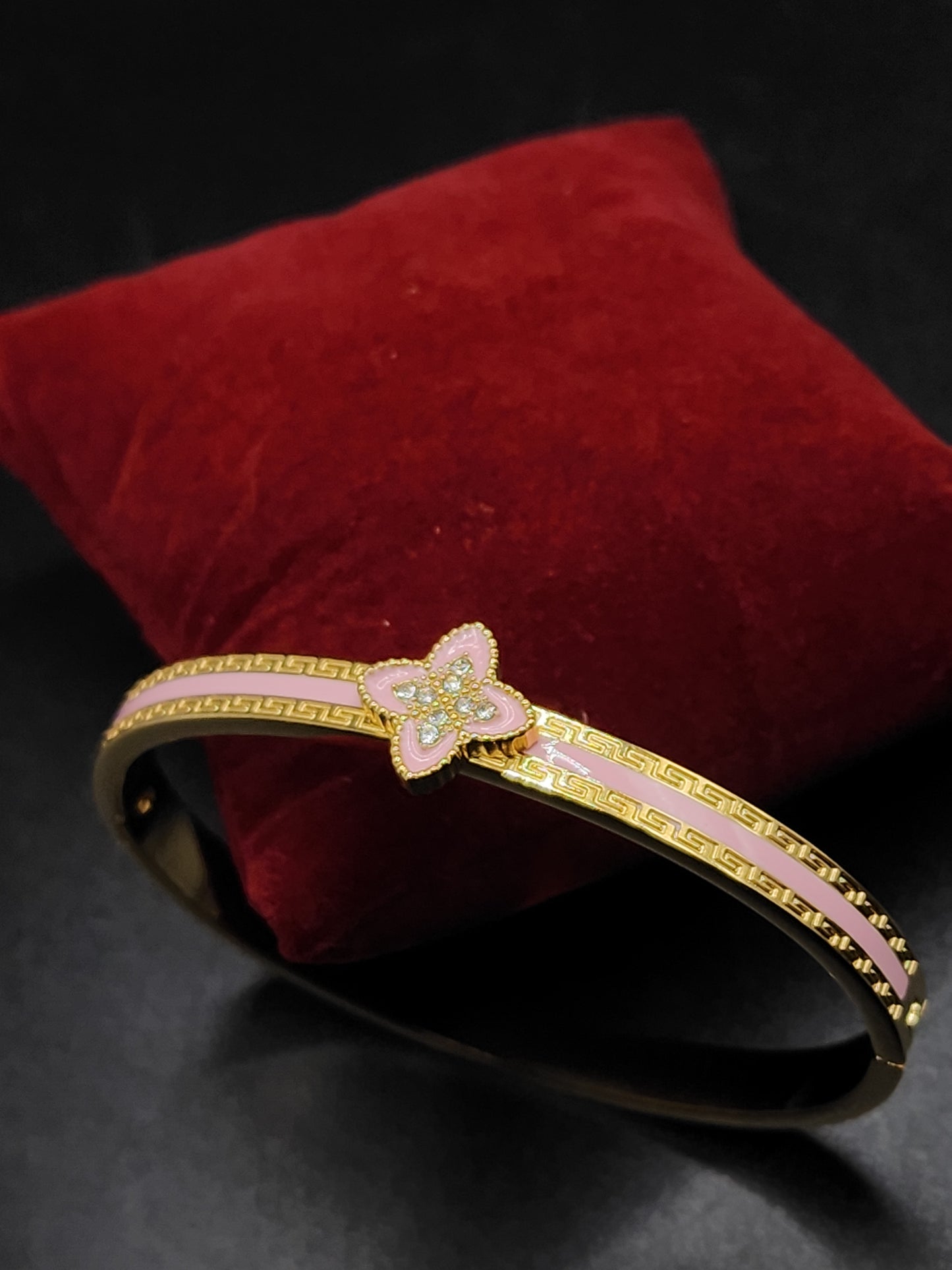 PSK ELEGANCE Pink Floral Crystal Gold Bracelet ✨
