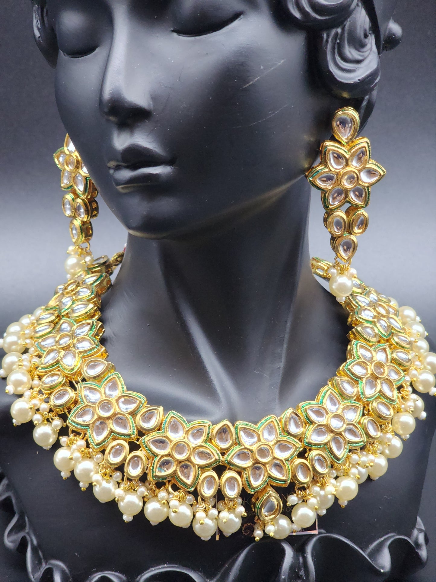 Traditional Elegant Necklaces, beautifully paired with matching earrings and stunning tikka.