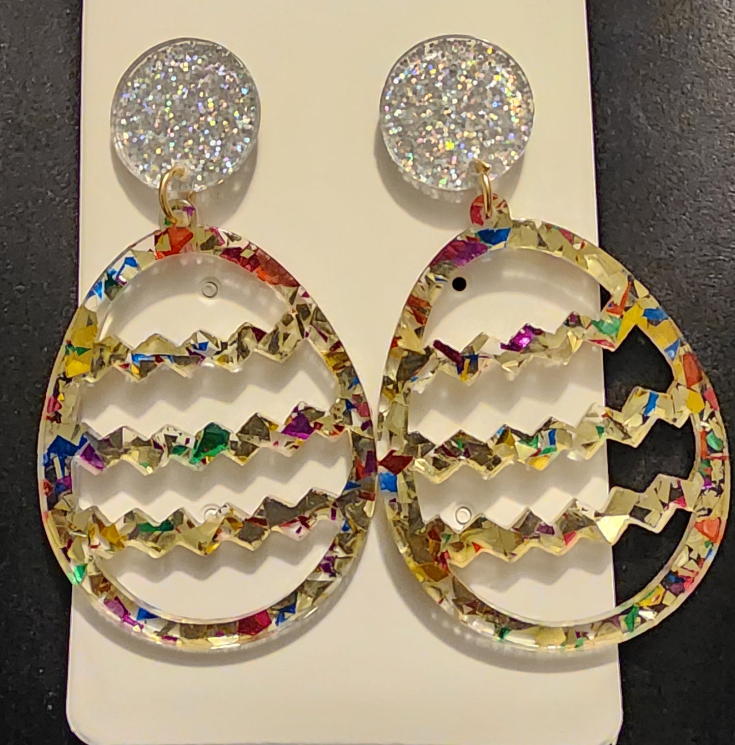 Vibrant earrings for the Spring collection.