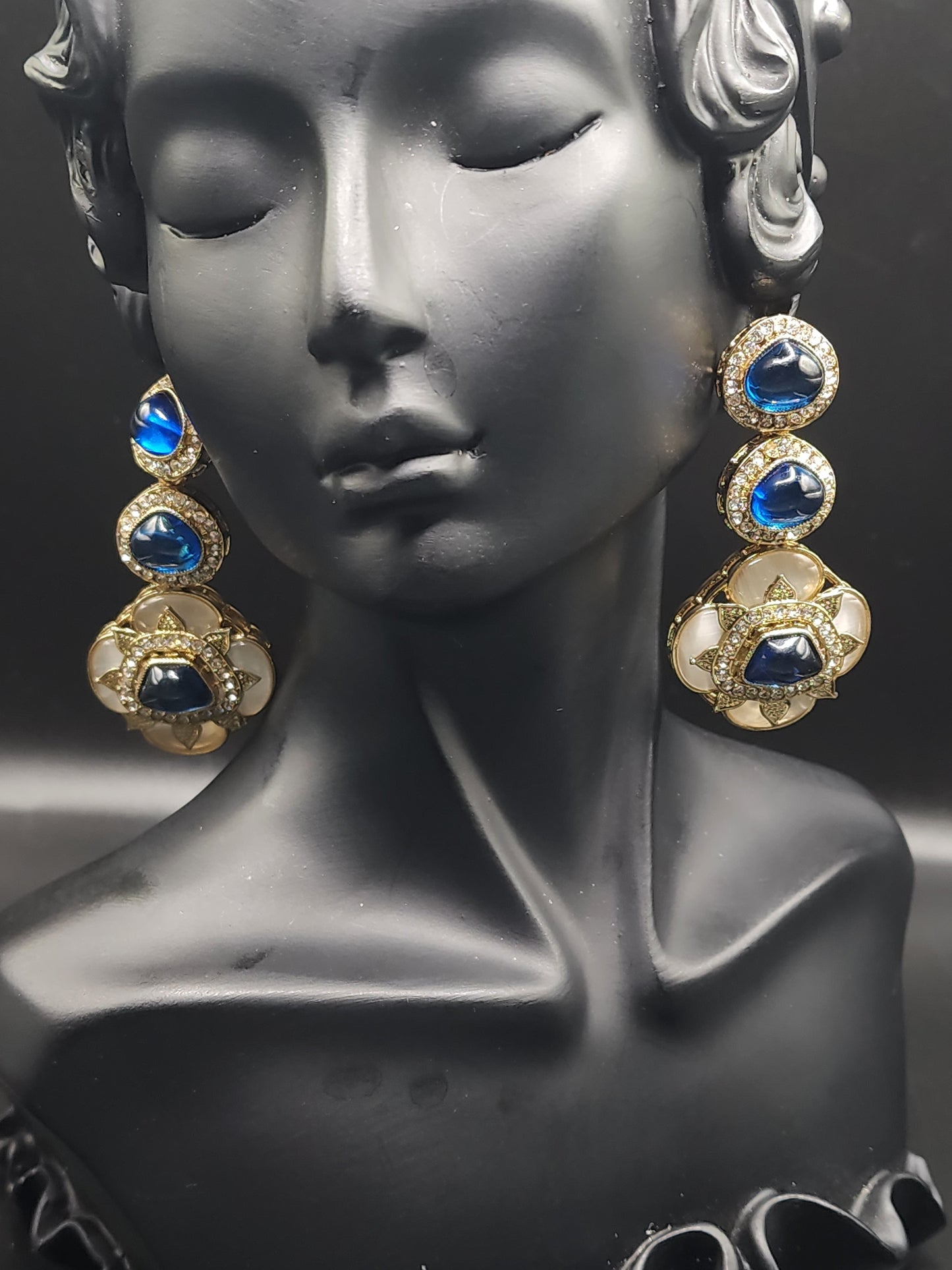 Sapphire Blue Kundan Floral Drop Earrings – Elegant Statement Luxe