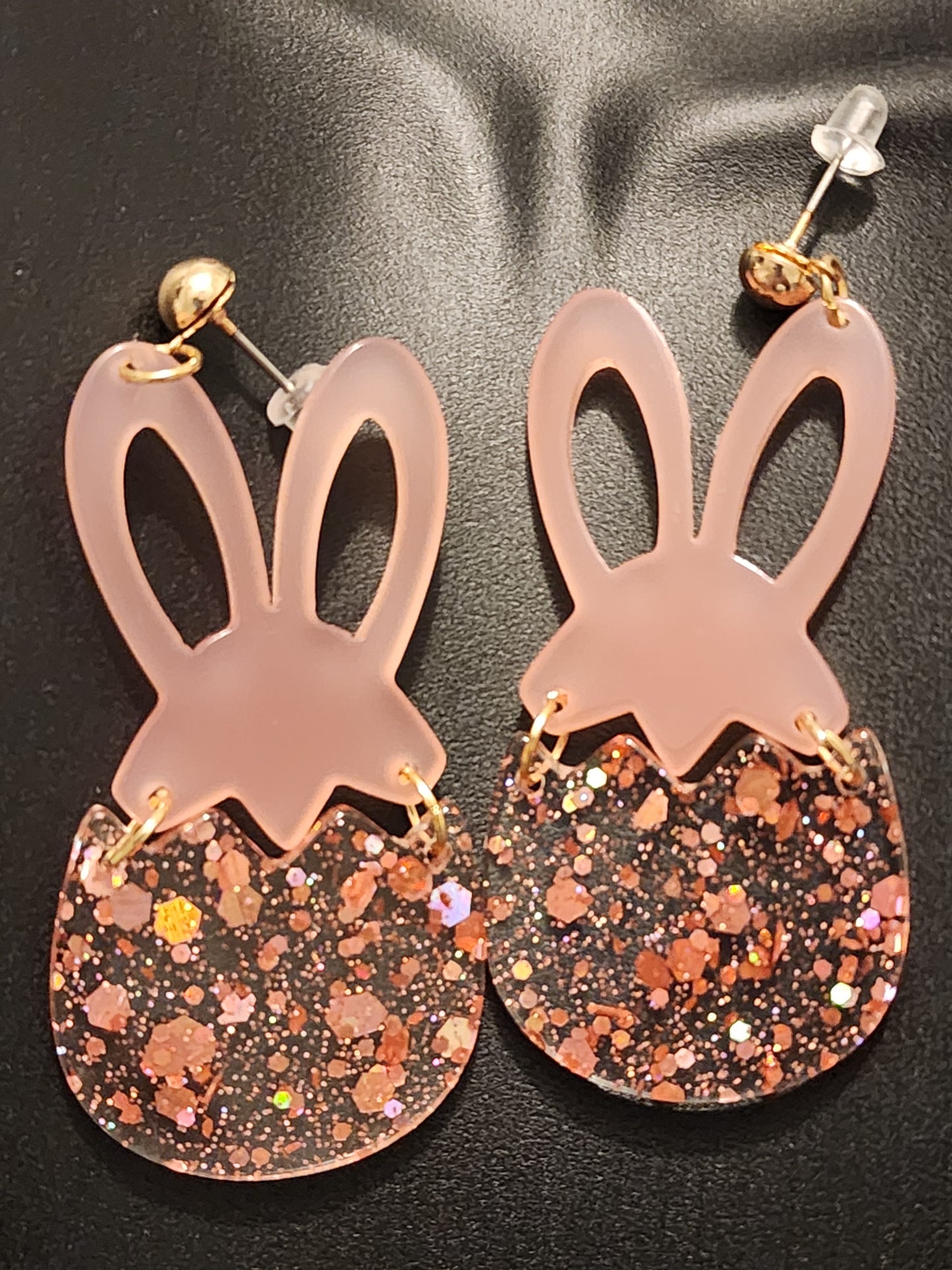 Vibrant earrings for the Spring collection.