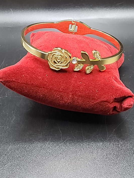 ✨ PSK ELEGANCE Rose Gold Floral Crystal Bracelet ✨