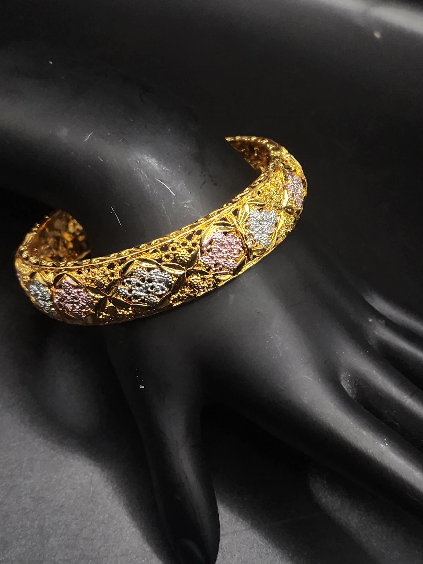PSK ELEGANCE Multicolor Textured Gold Statement Bangle ✨