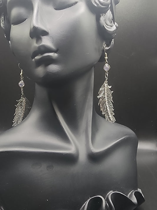 Boho luxe vibe
Lightweight statement piece
Perfect for casual + festive wear