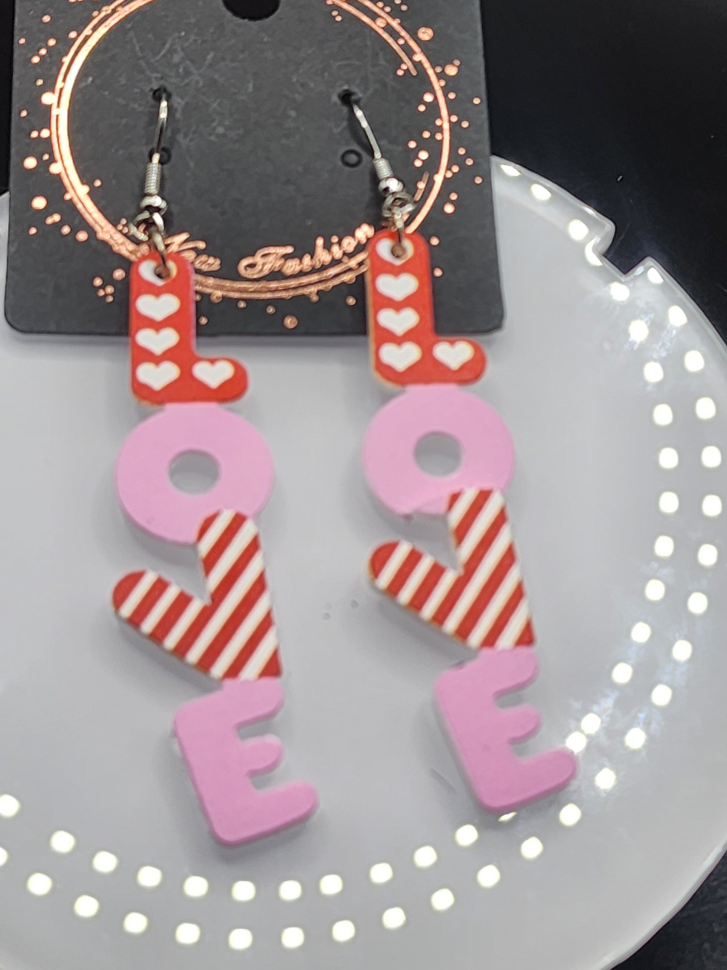 Love Heart Dangling Earrings – Cute  Glitter & Valentine Statement Jewelry