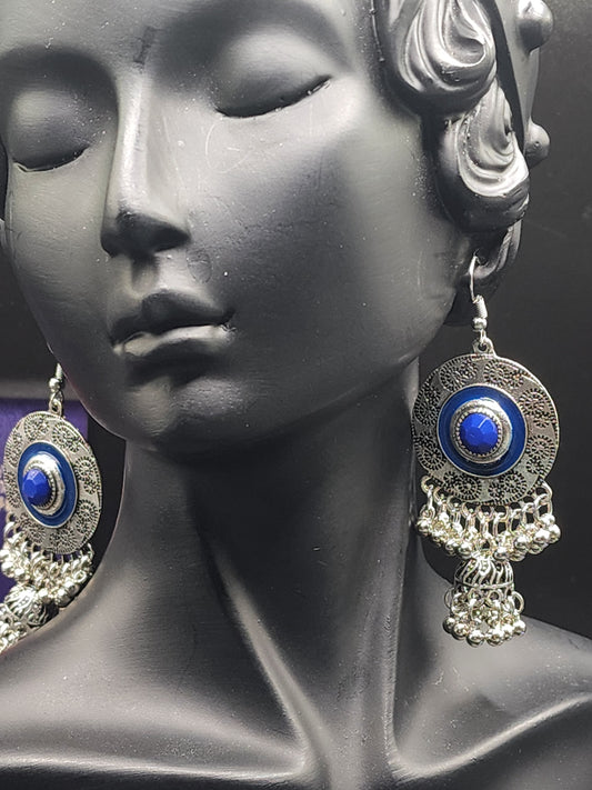 Silver blue dangling Earrings