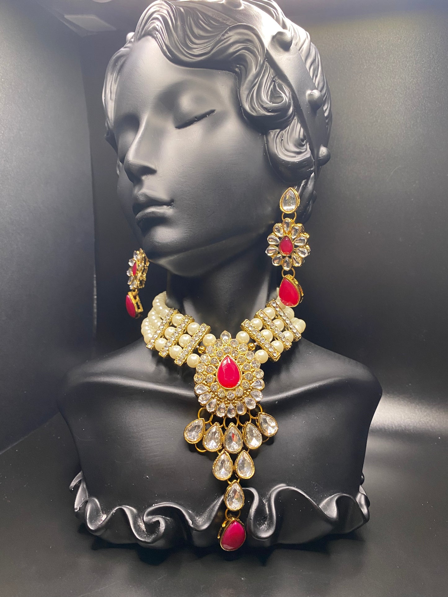 Pop of Red & Pearls Necklace & Earrings Set